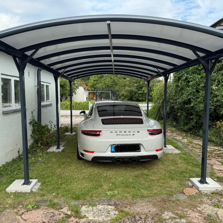 Carport 17 m² | 570 x 303 cm | Aluminiumram med kanalplasttak | Hållbar design