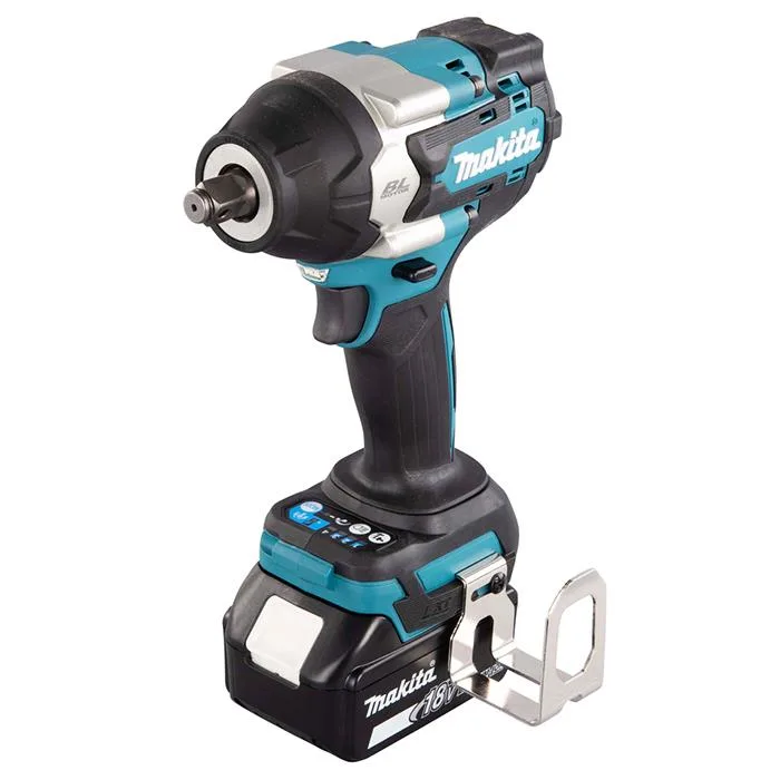 Makita DTW700RTJ Mutterdragare med batteri och laddare